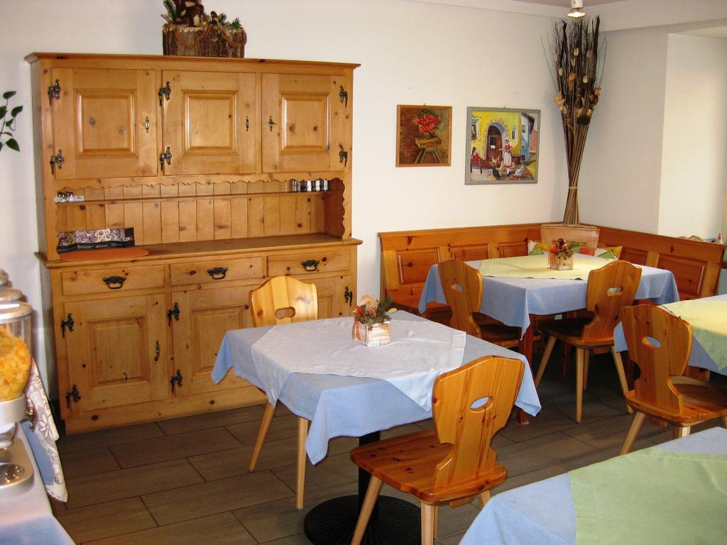 Hotel Pensiun Garni Plaz à Scuol Extérieur photo